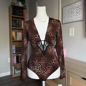 inc international concepts leopard print long sleeve bodysuit